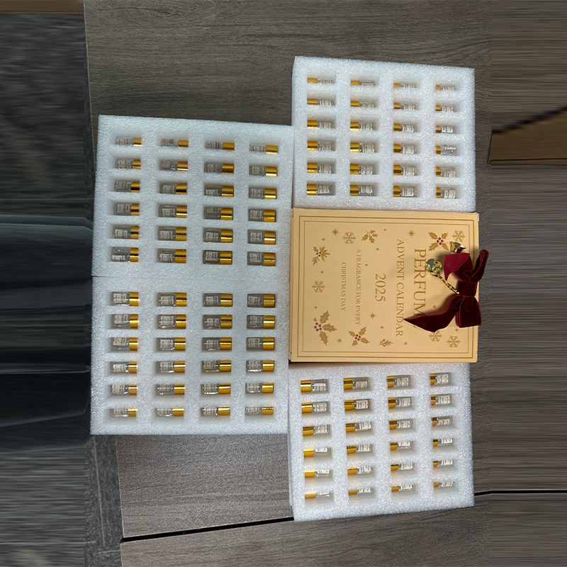 2025 Perfume Advent Calendar 2 - огляд і ціна Advent Calendar Gift