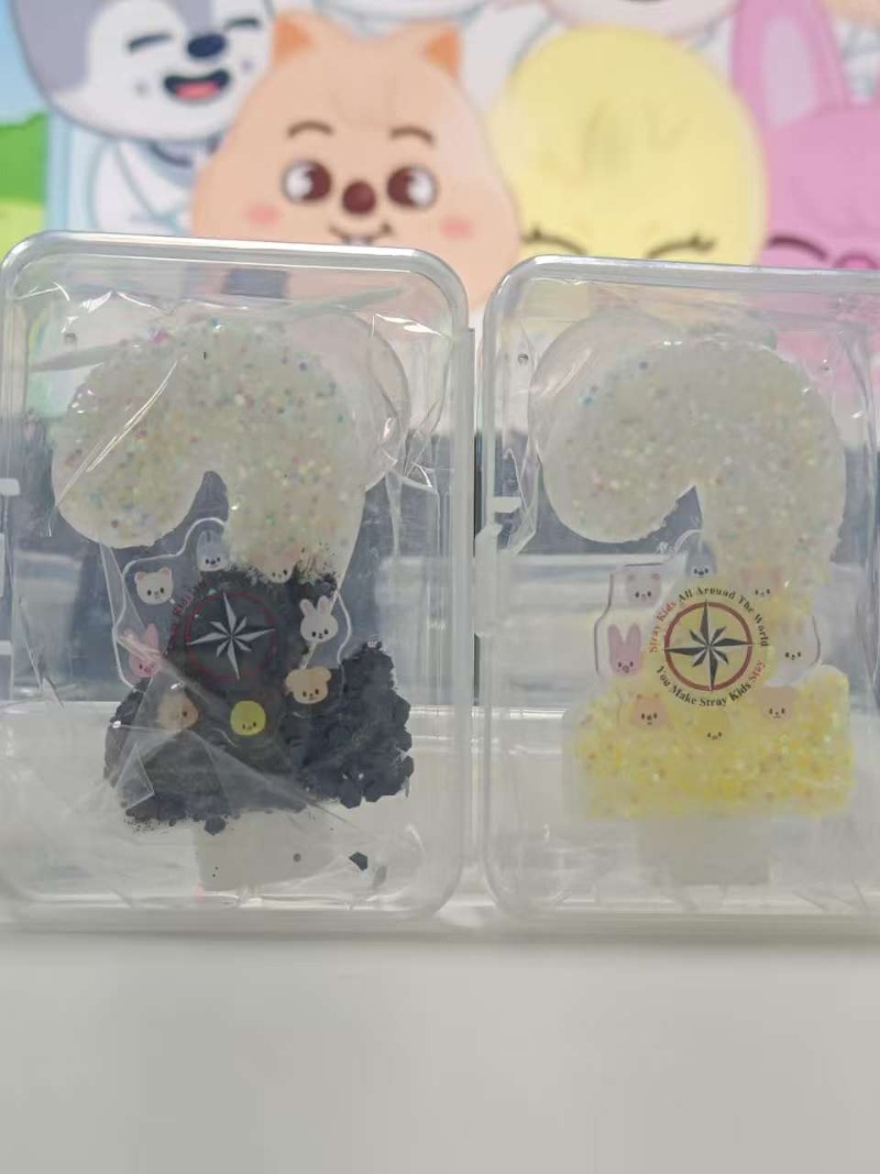 SKZOO K-pop cartoon Group 0-9  - огляд і ціна Holiday Candle Set