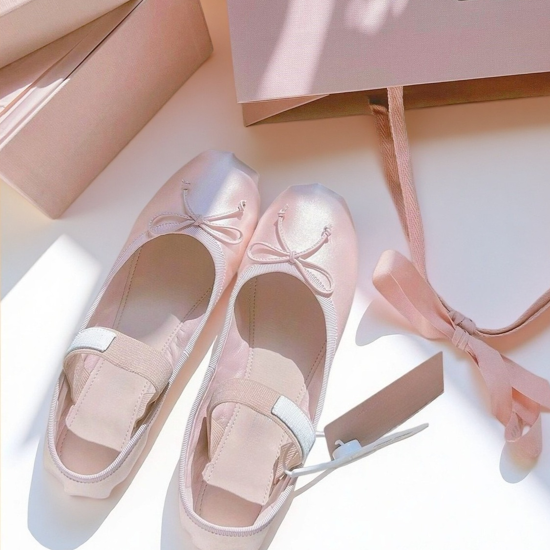 26SS Luxury Ballet Flats, Wome - огляд і ціна Ribbon Bow Gift