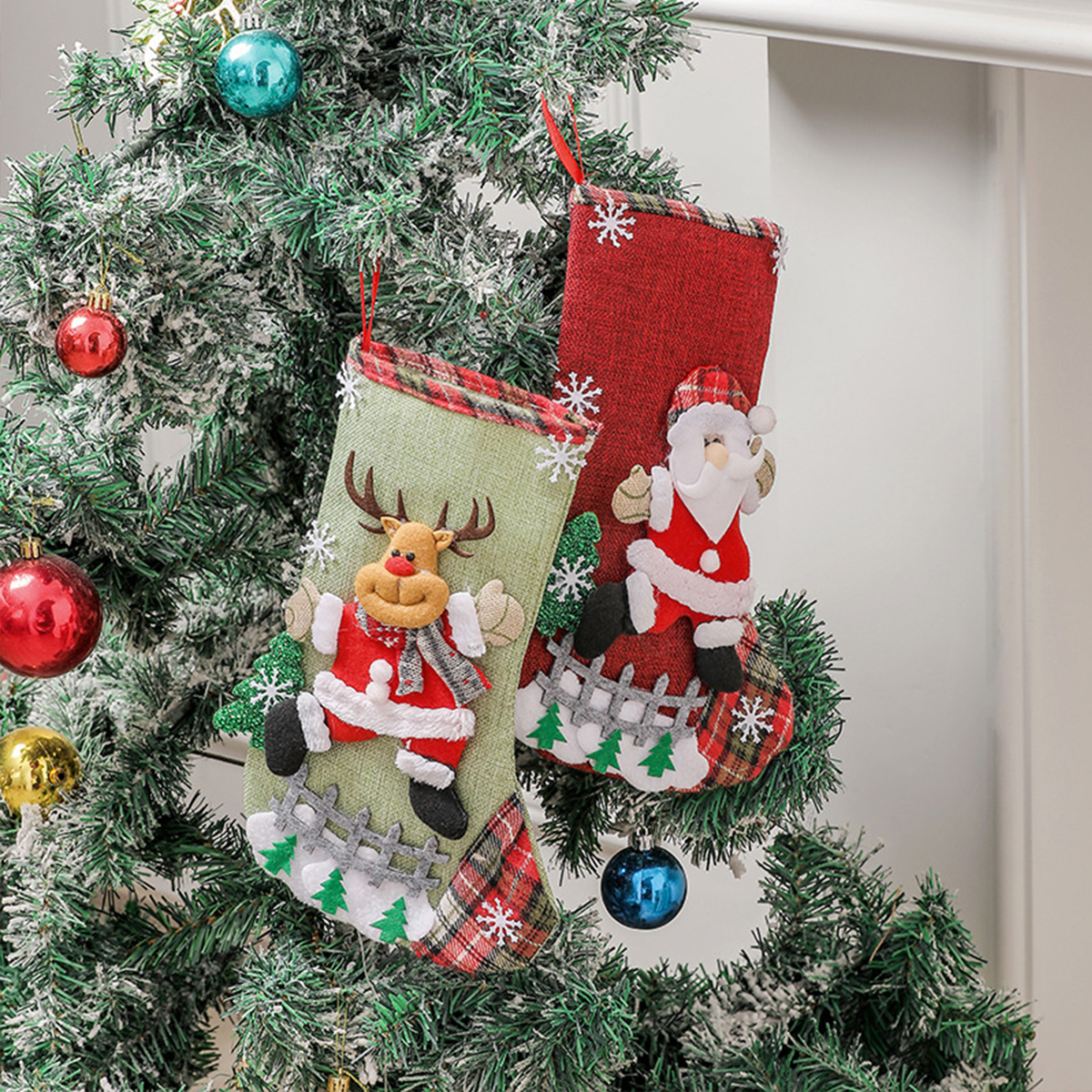 Christmas Stockings Cute Large - огляд і ціна Christmas Stocking Hanging