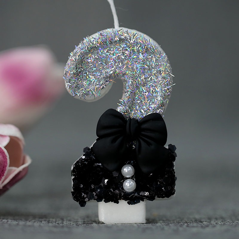 Midnight Bow & Pearl 0-9 Numbe - огляд і ціна Holiday Candle Set