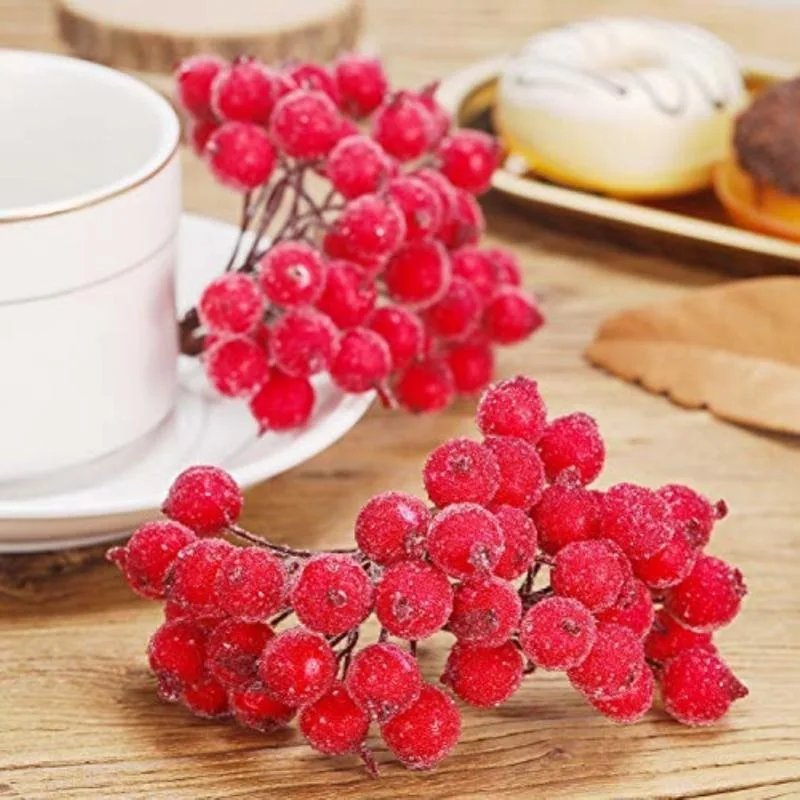 Artificial Frosted Holly Berri - огляд і ціна Christmas Wreath Fake