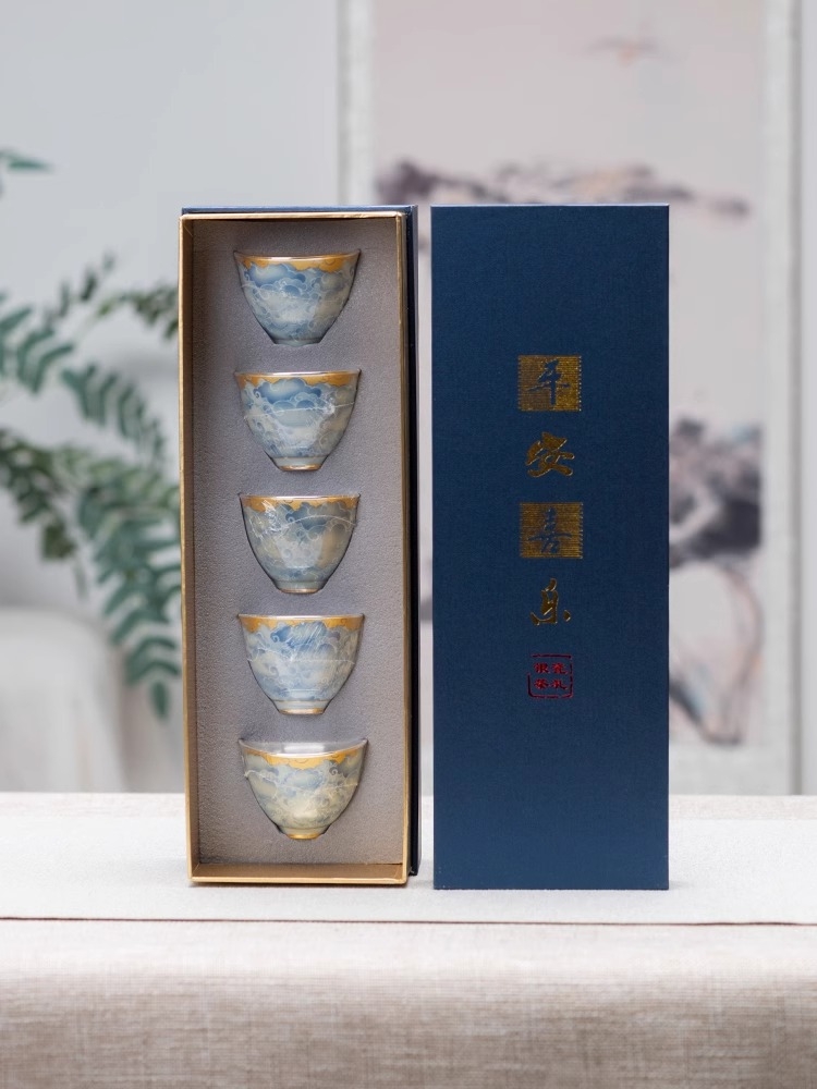 Porcelain wrapped silver cup,  - огляд і ціна Gift Box Wrap Set